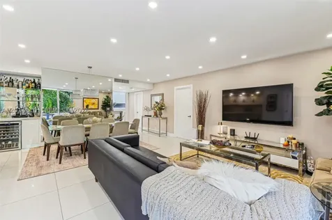 121 Crandon Boulevard Key Biscayne FL 33149