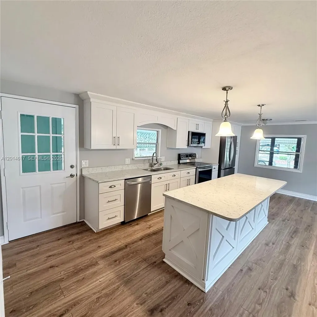 318 N Forest Boulevard Other City - In The State Of Florida FL 32746