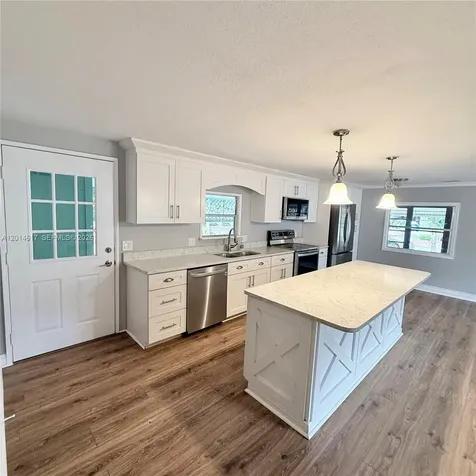 318 N Forest Boulevard Other City - In The State Of Florida FL 32746