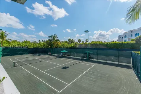 50 S Pointe Drive Miami Beach FL 33139