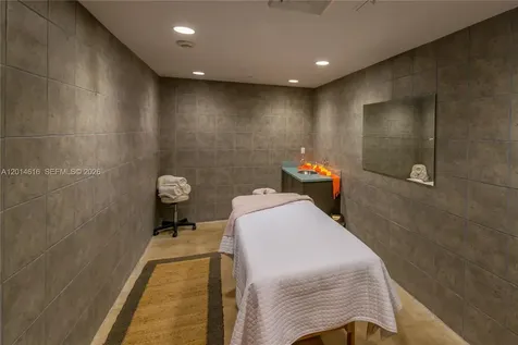 50 S Pointe Drive Miami Beach FL 33139