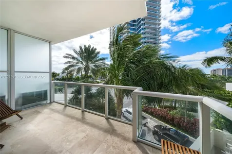 50 S Pointe Drive Miami Beach FL 33139
