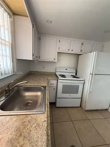 18707 NE 2nd Avenue Miami FL 33179