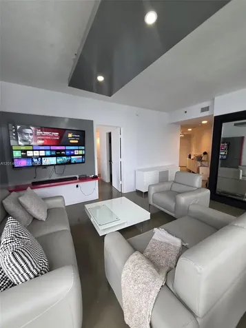 1060 Brickell Avenue Miami FL 33131
