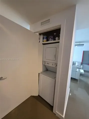 1060 Brickell Avenue Miami FL 33131