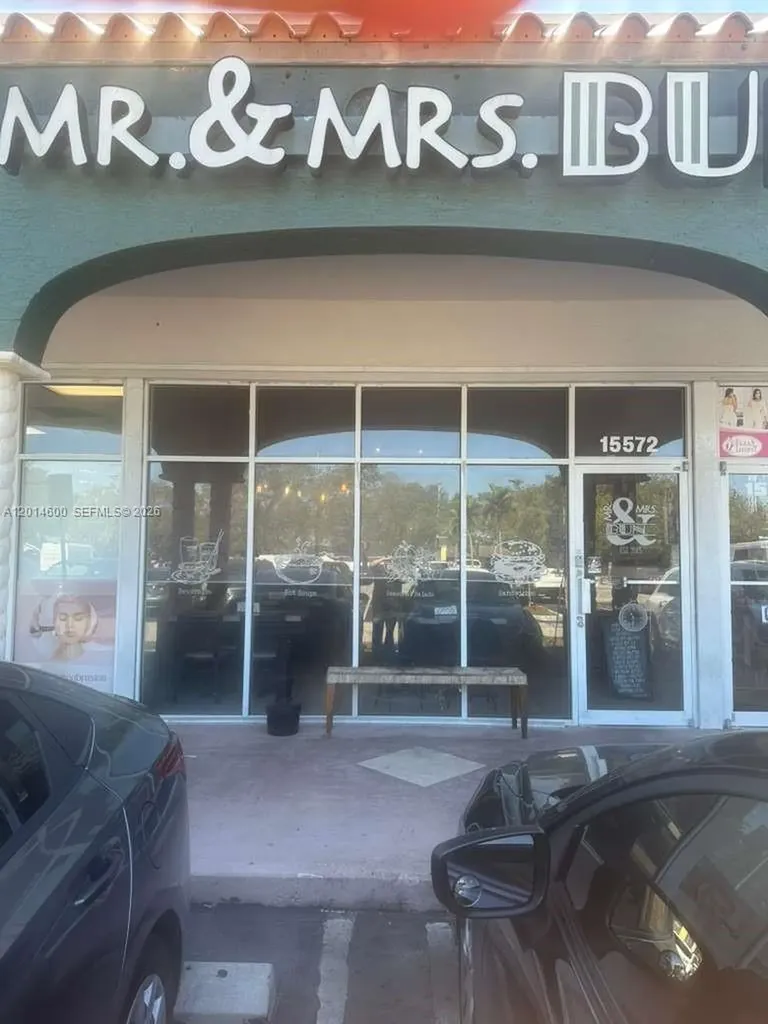 15572 SW 72 Street Miami FL 33193