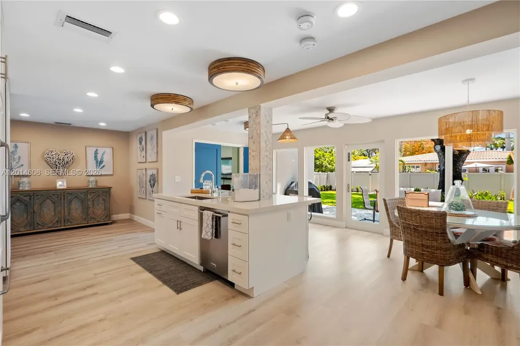 1240 Pierce Street Hollywood FL 33019