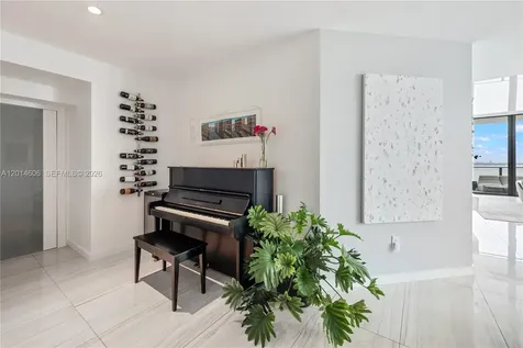 480 NE 31st Street Miami FL 33137