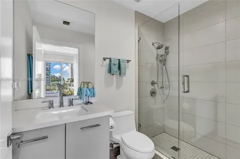 6100 N Ocean Drive Hollywood FL 33019
