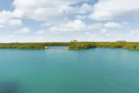 6100 N Ocean Drive Hollywood FL 33019