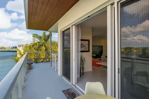 6100 N Ocean Drive Hollywood FL 33019