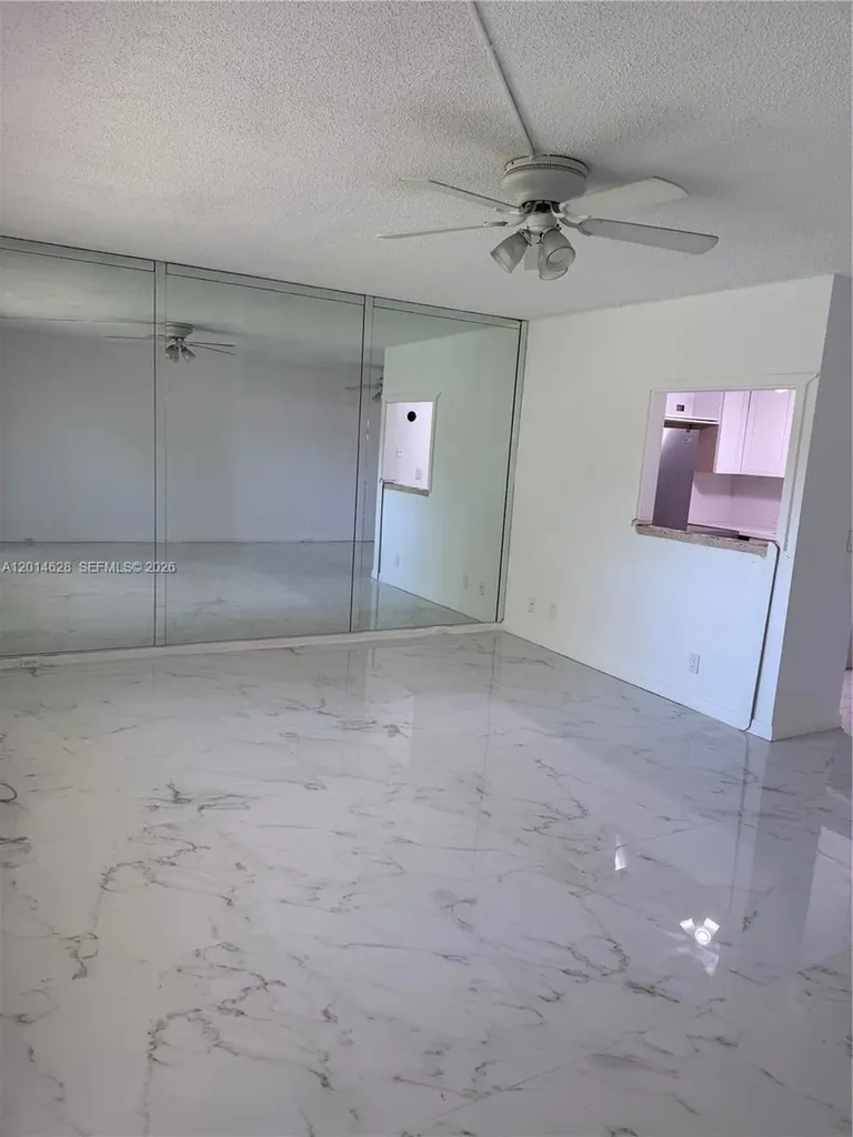 272 Dorset Boca Raton FL 33434