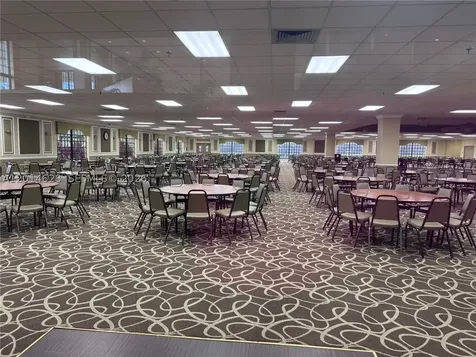 272 Dorset Boca Raton FL 33434