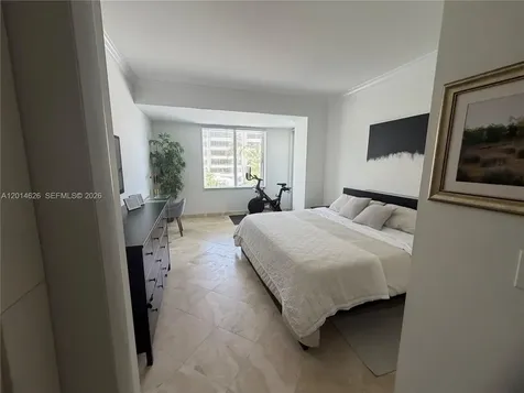 201 Crandon Boulevard Key Biscayne FL 33149