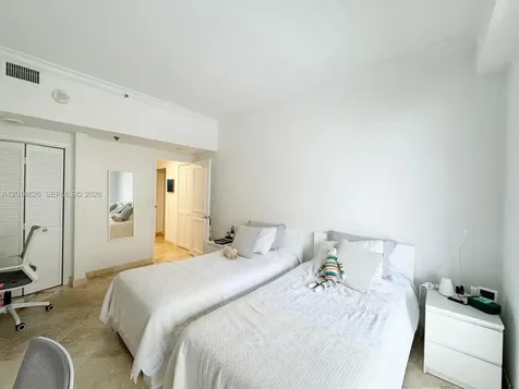 201 Crandon Boulevard Key Biscayne FL 33149