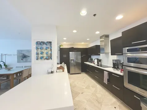 201 Crandon Boulevard Key Biscayne FL 33149