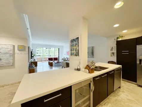 201 Crandon Boulevard Key Biscayne FL 33149
