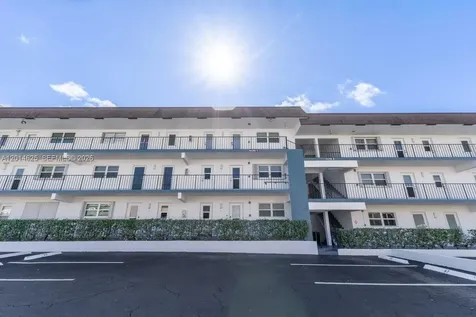 1501 S Ocean Boulevard Lauderdale By The Sea FL 33062