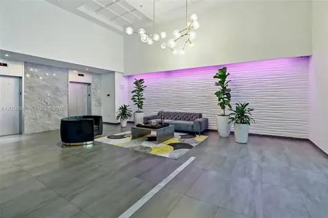 10 Aragon Avenue Coral Gables FL 33134