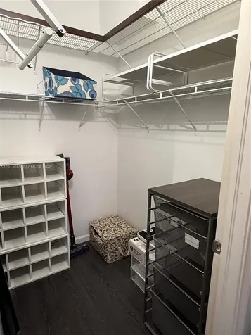10 Aragon Avenue Coral Gables FL 33134