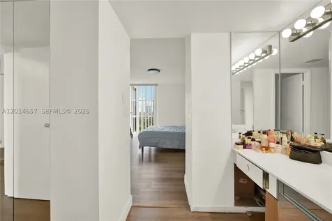 20335 W Country Club Drive Aventura FL 33180