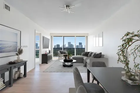 20335 W Country Club Drive Aventura FL 33180