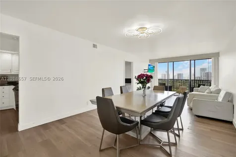 20335 W Country Club Drive Aventura FL 33180