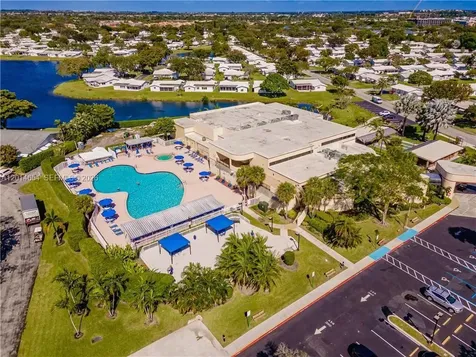8621 NW 12th Street Plantation FL 33322