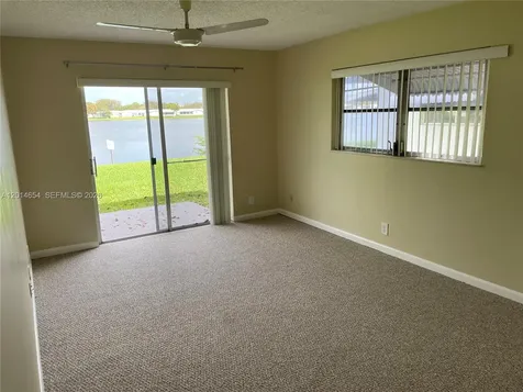 8621 NW 12th Street Plantation FL 33322
