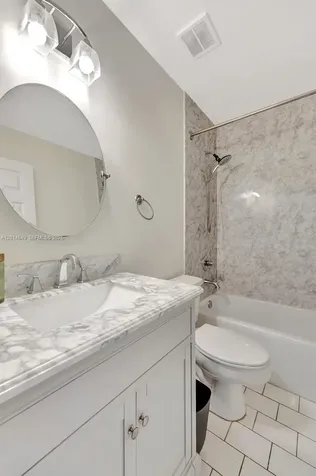 10110 SW 154th Cir Court Miami FL 33196