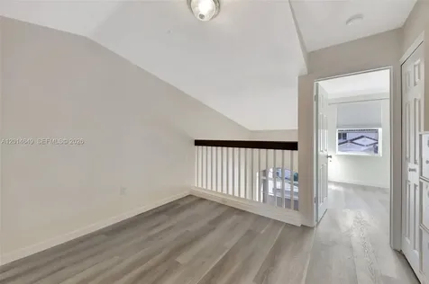 10110 SW 154th Cir Court Miami FL 33196