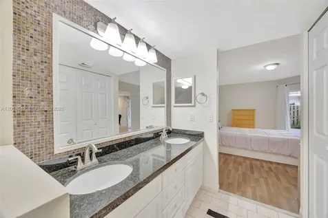 10110 SW 154th Cir Court Miami FL 33196