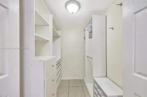 10110 SW 154th Cir Court Miami FL 33196