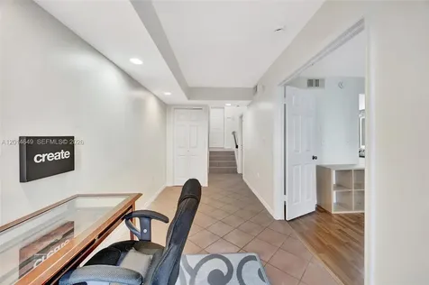 10110 SW 154th Cir Court Miami FL 33196