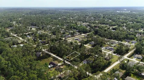 2124 East Pwky DeLand FL 32724