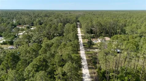 2124 East Pwky DeLand FL 32724