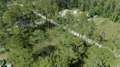 2124 East Pwky DeLand FL 32724