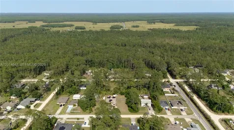 2124 East Pwky DeLand FL 32724