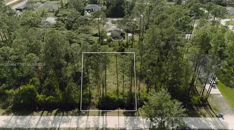 2124 East Pwky DeLand FL 32724