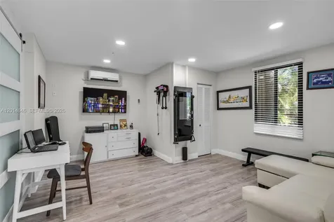 2643 Flamingo Lane Fort Lauderdale FL 33312