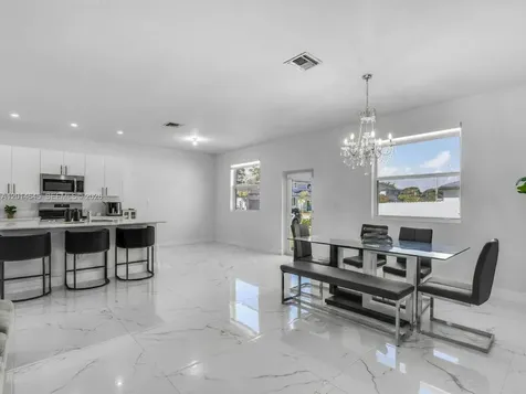 13629 SW 186th Lane Miami FL 33177