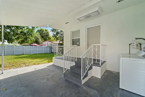 255 Beacom Boulevard Miami FL 33135