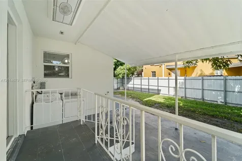 255 Beacom Boulevard Miami FL 33135