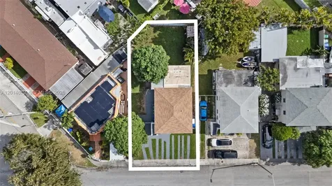 255 Beacom Boulevard Miami FL 33135