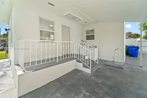 255 Beacom Boulevard Miami FL 33135