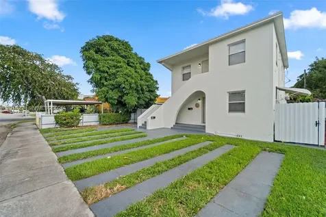 255 Beacom Boulevard Miami FL 33135