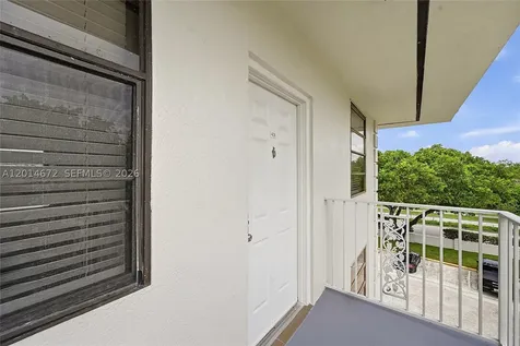 3640 Whitehall Drive West Palm Beach FL 33401