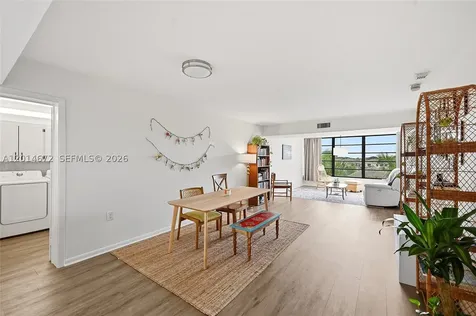 3640 Whitehall Drive West Palm Beach FL 33401