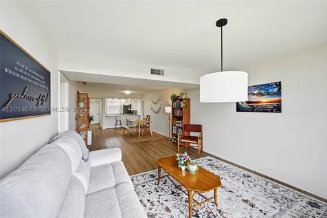 3640 Whitehall Drive West Palm Beach FL 33401