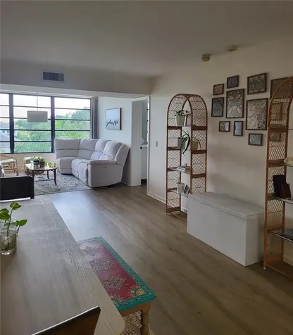 3640 Whitehall Drive West Palm Beach FL 33401